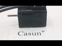 Mini Motor NEMA 11 20×20×30mm 0.6A con equipo de oficina